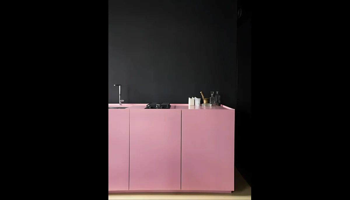 Abzieh- und Klebefarbe – RAL 3015 Hellrosa – vorübergehend mieterfreundliche, tapetenähnliche Farbe – offRAL™