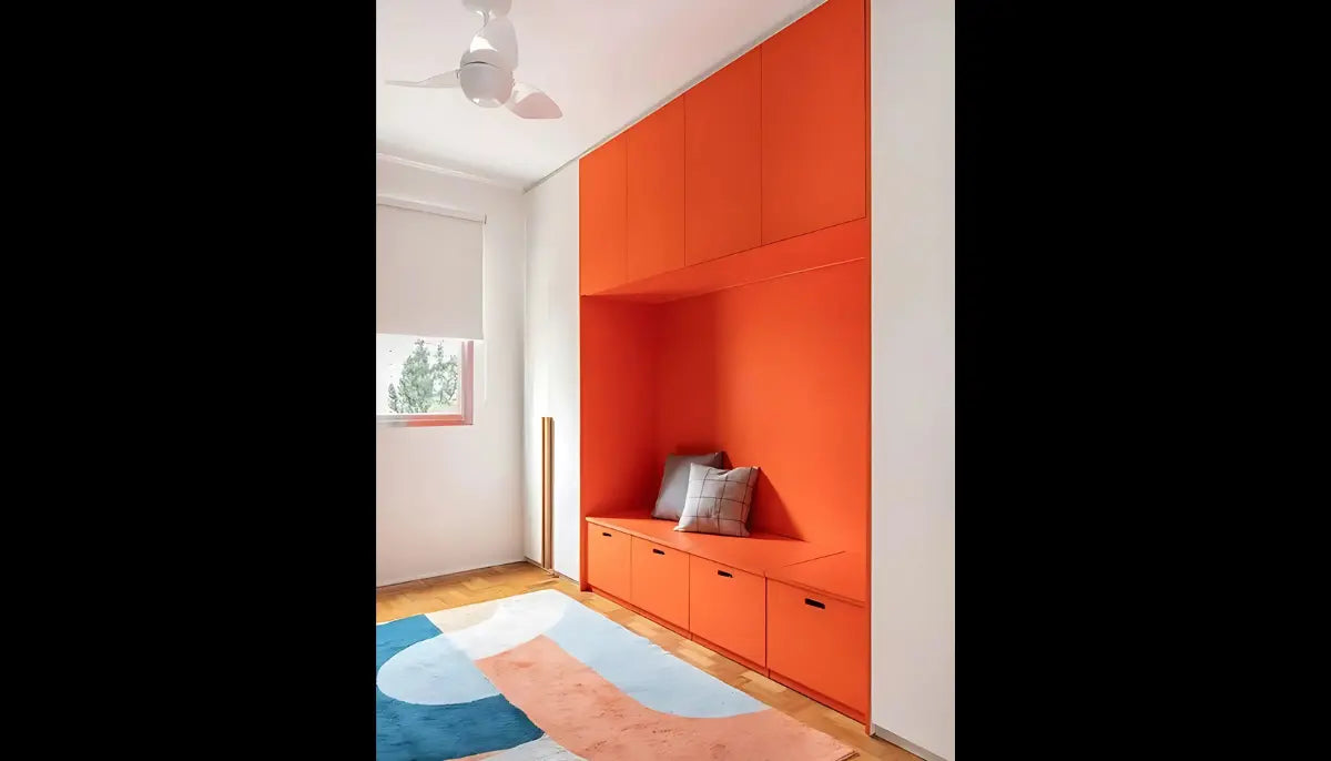 Kontaktfarbe - RAL 2005 Leuchtorange - Airbnb-freundliche Farbe für jede glatte Oberfläche - offRAL™
