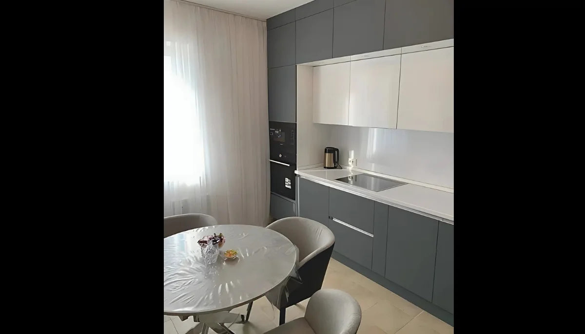 Tragbare Farbe - RAL 7012 Basaltgrau - 1. Anstrich in Plattenform, bereit zur Wiederverwendung auf allen glatten Oberflächen - offRAL™