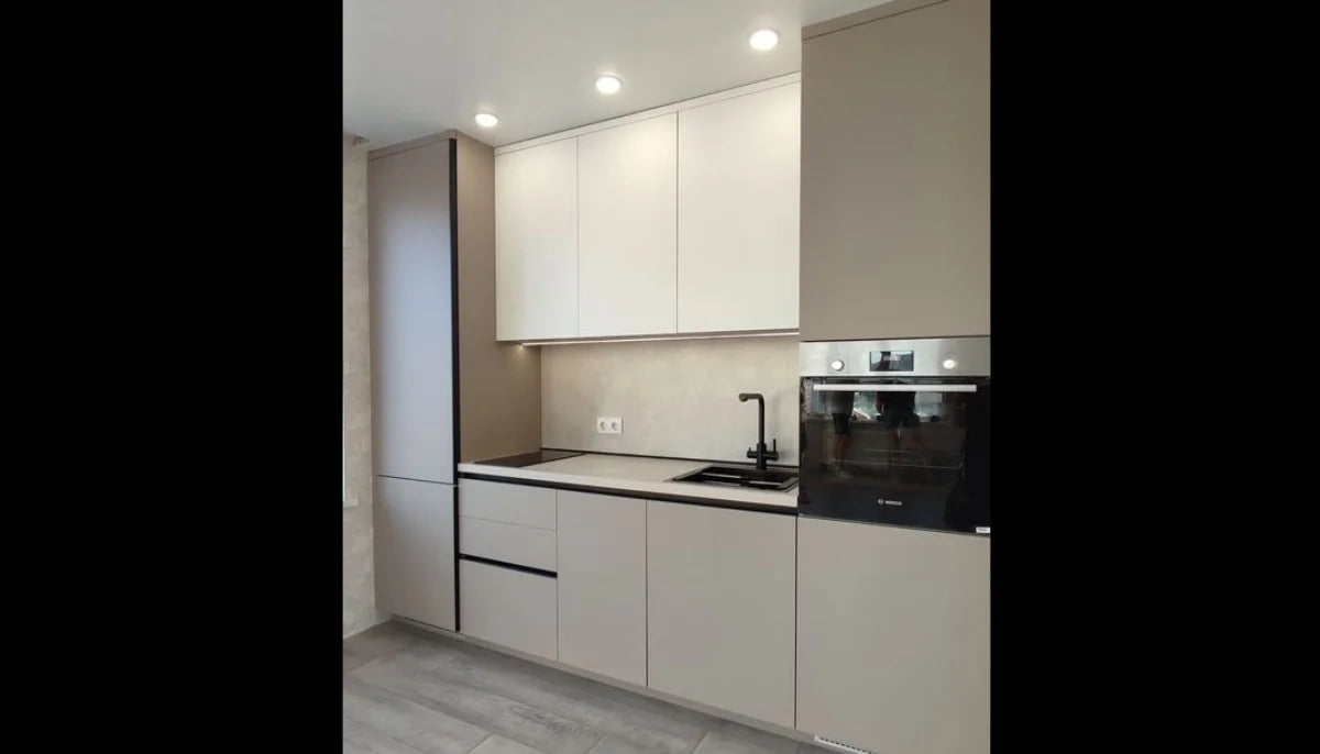 Tragbare Farbe - RAL 9010 Reinweiß - 1. Farbe in Plattenform, bereit zur Wiederverwendung auf allen glatten Oberflächen - offRAL™