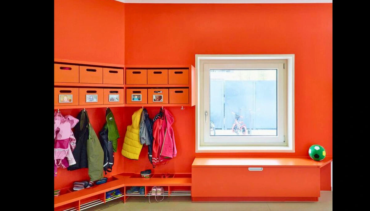 Kontaktfarbe - RAL 2005 Leuchtorange - Airbnb-freundliche Farbe für jede glatte Oberfläche - offRAL™