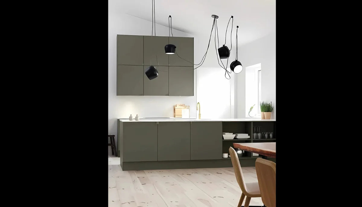 Abzieh- und Klebefarbe – RAL 7003 Moosgrau – vorübergehend mieterfreundliche, tapetenähnliche Farbe – offRAL™