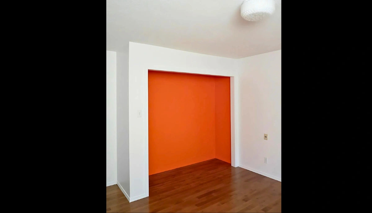 Selbstklebende Farbe - RAL 2017 RAL Orange - temporäre tapetenähnliche Farbe für jede glatte Oberfläche - offRAL™