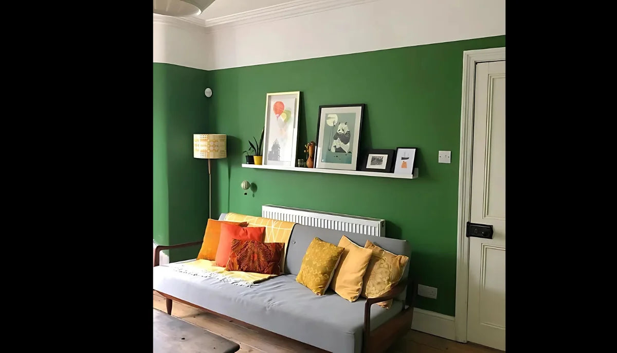 Kontaktfarbe - RAL 6001 Smaragdgrün - Airbnb-freundliche Farbe für jede glatte Oberfläche - offRAL™