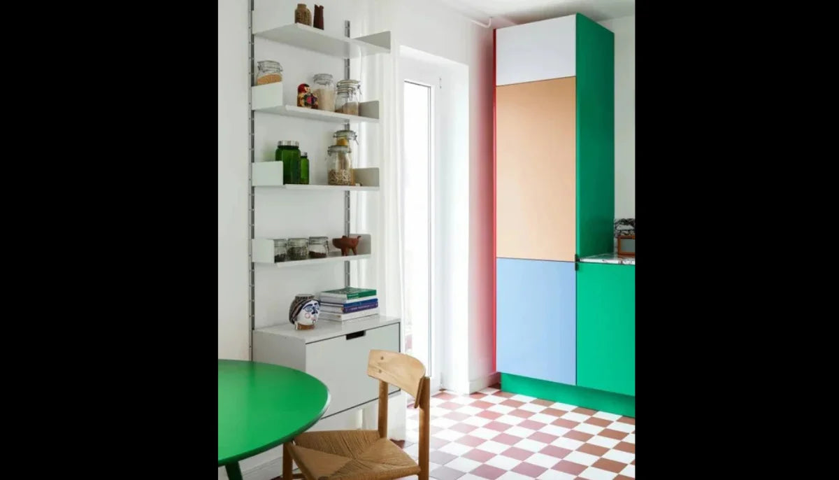 Abziehbare Farbe - RAL 6032 Signalgrün - superleicht zu entfernende Farbe für jede glatte Oberfläche - offRAL™