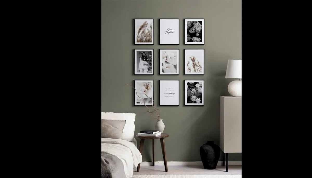 Tragbare Farbe - RAL 7039 Quarzgrau - 1. Farbe in Plattenform, bereit zur Wiederverwendung auf allen glatten Oberflächen - offRAL™